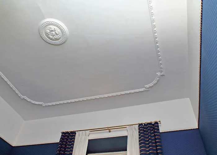 Domus Maggiore Pensión 4*