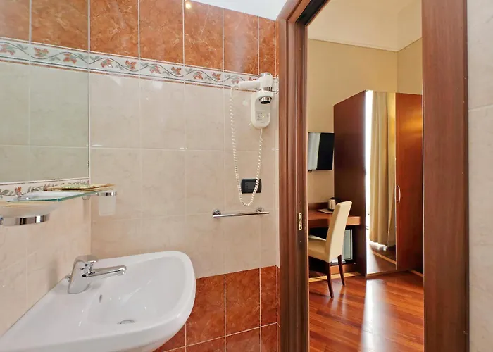 Pensión Domus Maggiore 4*