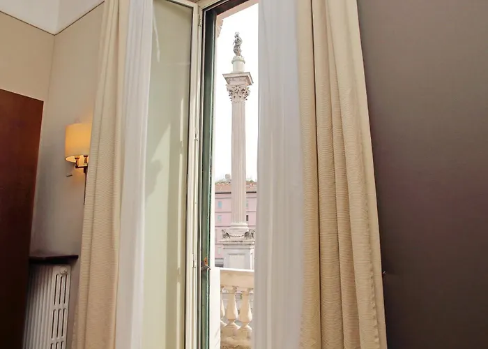 Pensión Domus Maggiore 4*