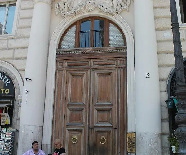 Pensión Domus Maggiore
